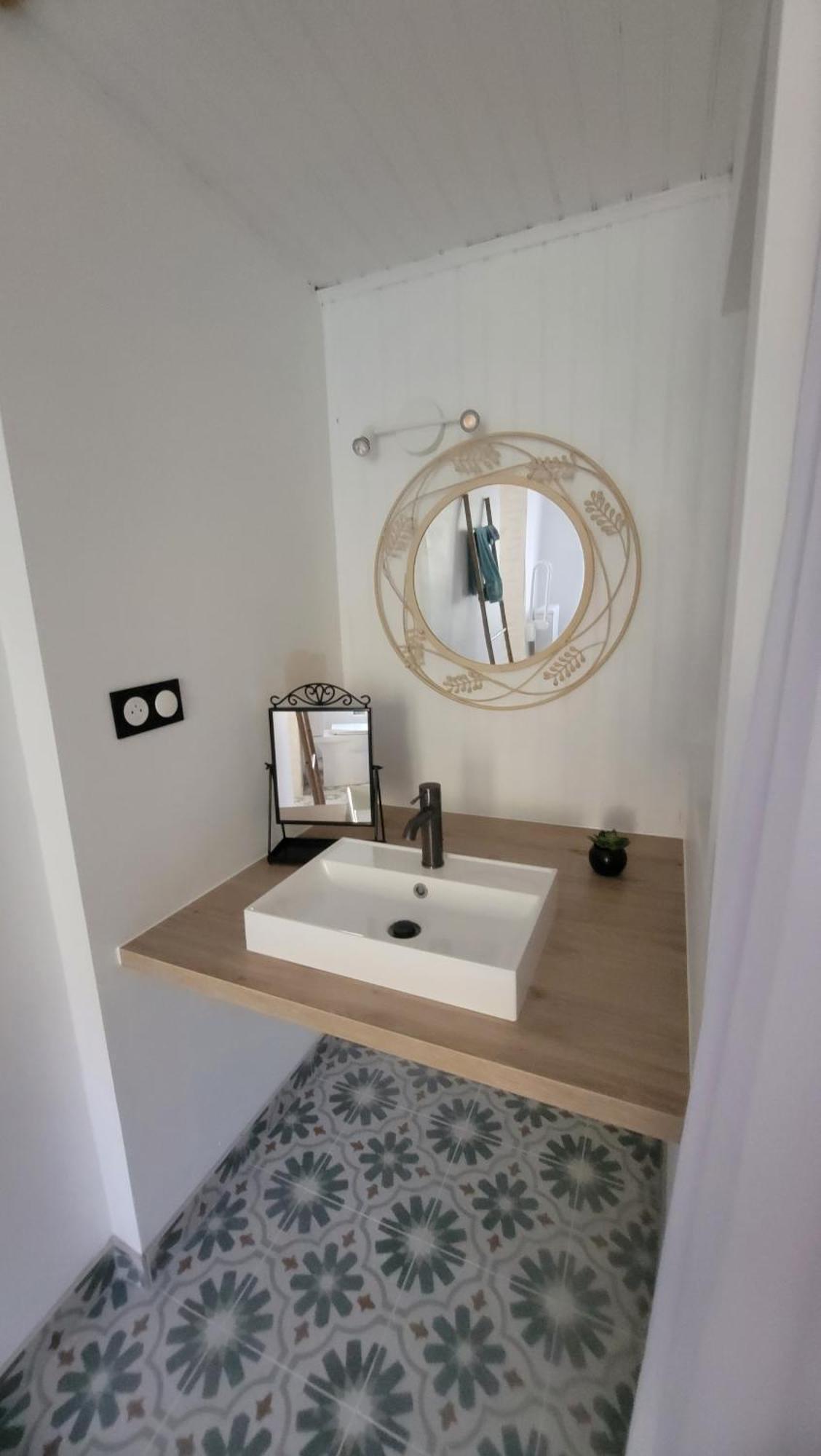 Le Truc En Plus, Accessibles Pmr, Appartement 45 M2 Mitoyen Dans Une Maison Avec Un Autre Appartement Guérard Exteriér fotografie
