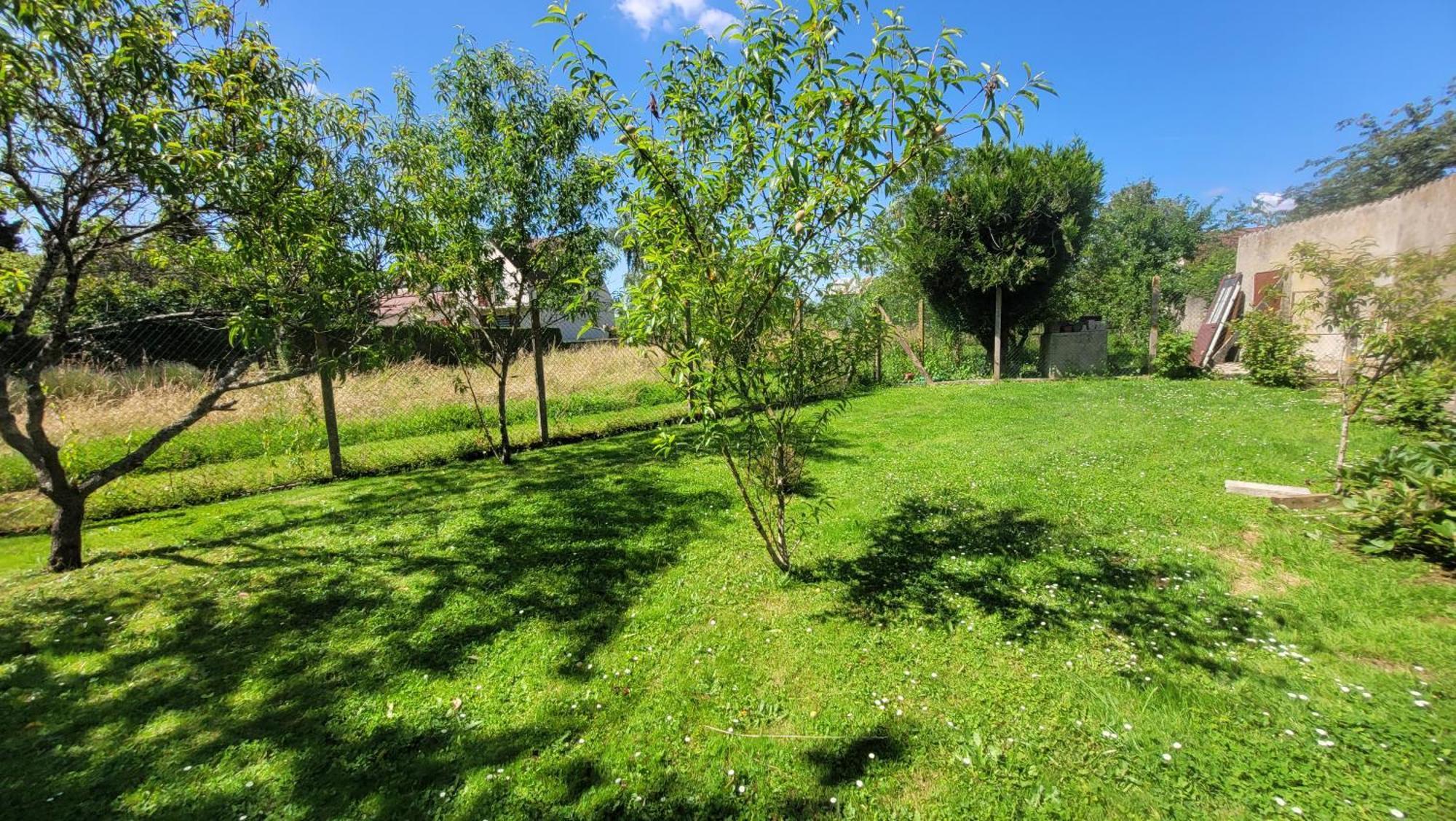 Le Truc En Plus, Accessibles Pmr, Appartement 45 M2 Mitoyen Dans Une Maison Avec Un Autre Appartement Guérard Exteriér fotografie
